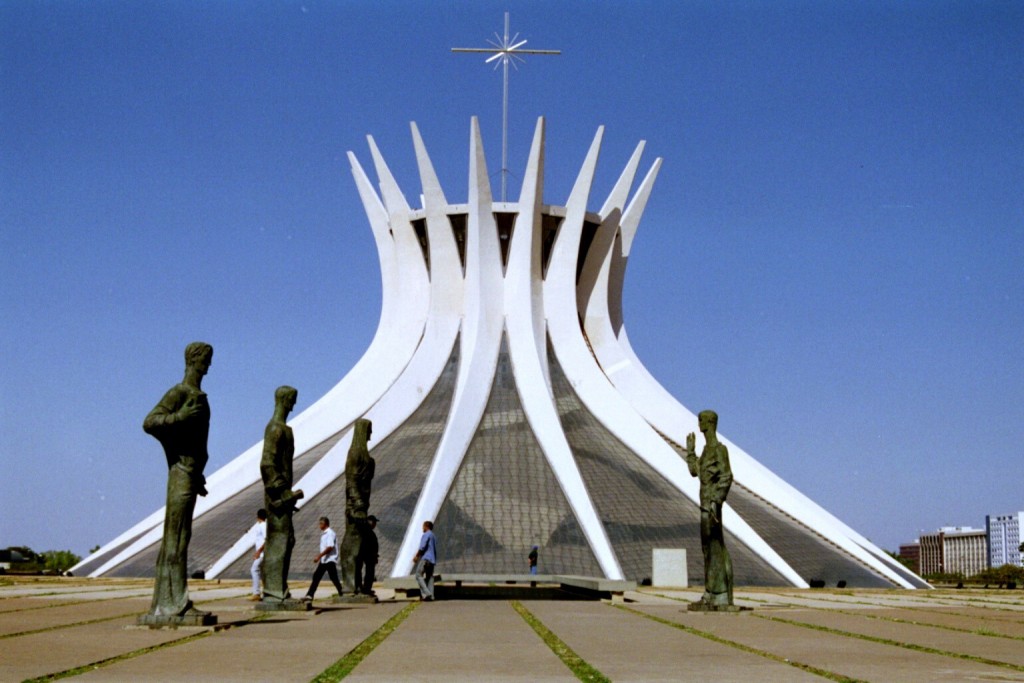 Catedral-Metropolitana-de-Brasilia
