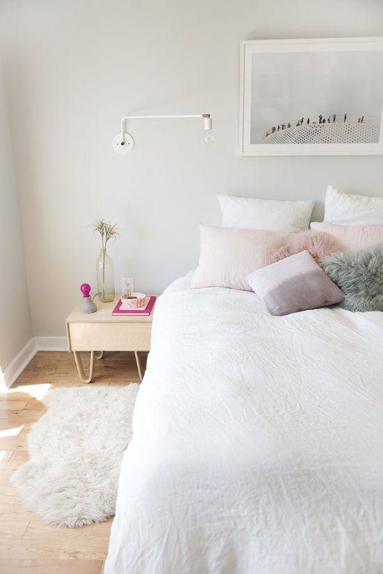 Las camas al ras del suelo son tendencia para decorar dormitorios – Revista  Para Ti